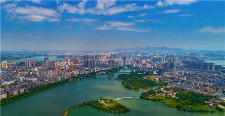 湖北省黄石市委副书记、大冶市委书记郝胜勇一行莅临亚游集团ag8上海研发中心考察